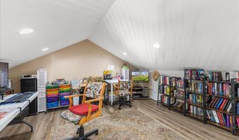 225 Mary Lamons Rd, Afton, TN 37616