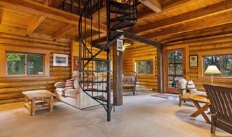 524 Glacier Loop, Bayview, ID 83803