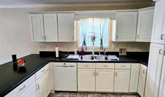 19142 Tammy Leigh Dr, Athens, AL 35614