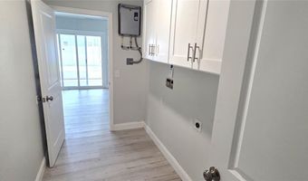 132 JAMES St, Auburndale, FL 33823