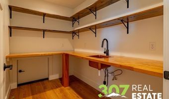 155 Road 20, Cody, WY 82414