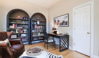 125 Bartram Dr, Beaufort, SC 29902