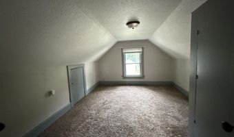 116 NE 8th Ave, Aberdeen, SD 57401