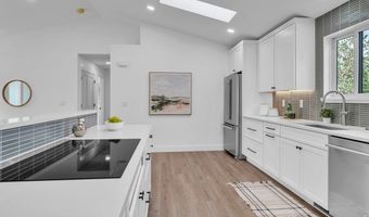 1495 Chambers Dr, Boulder, CO 80305