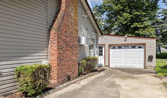 325 ALBANY Ave, Barrington, NJ 08007