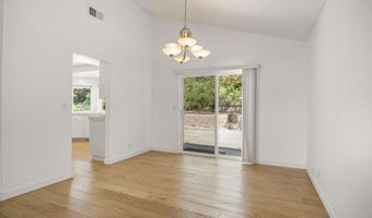 2325 Parkway Dr, Camarillo, CA 93010