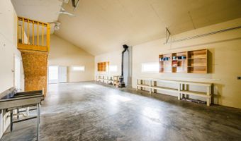 8 Funny Bird Ln, Buffalo, WY 82834