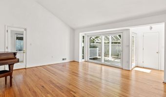 4929 JAMESTOWN Rd, Bethesda, MD 20816