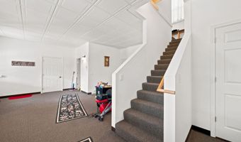 3 Grandview Dr, Berlin, NH 03570