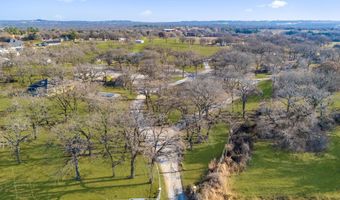 114 Private Road 2387, Alvord, TX 76225