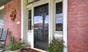 302 SW Front St, Abingdon, VA 24210