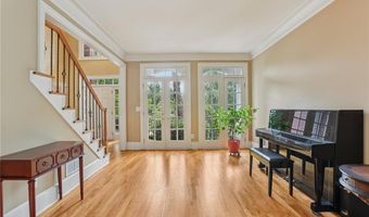 725 High Hampton Run, Alpharetta, GA 30022