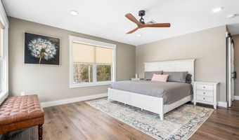 70 Sunset Dr, Belmont, NH 03220