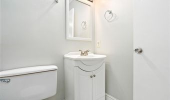 522 N DONAHUE Dr 7, Auburn, AL 36830