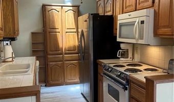 8 Pratt Ln, Bella Vista, AR 72715