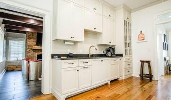 110 E Brashear Ave, Bardstown, KY 40004