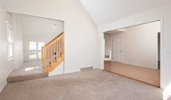 70 Hobnail, Amherst, NY 14051