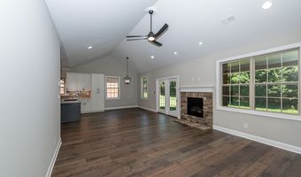 1536 Tsuga Dr, Alcoa, TN 37701