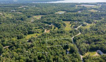15 Bowling Green Ln, Belfast, ME 04915