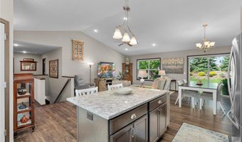 5234 Sundial Ln, Woodbury, MN 55129