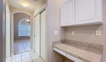 6813 REGENTS VILLAGE Way, Apollo Beach, FL 33572