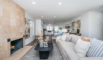 8324 Teresa Dr, San Diego, CA 92126