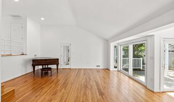 4929 JAMESTOWN Rd, Bethesda, MD 20816