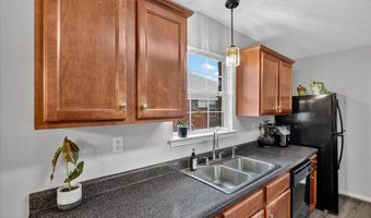 15077 Clear Springs Dr, Biloxi, MS 39532