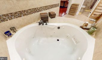 303 S BEDFORD St, Georgetown, DE 19947