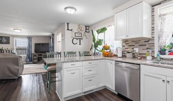 535 N BADGER Ave, Appleton, WI 54914