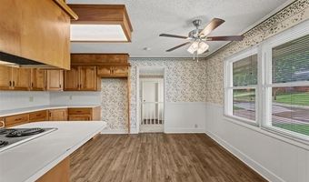 4112 E Frank Phillips Blvd, Bartlesville, OK 74006
