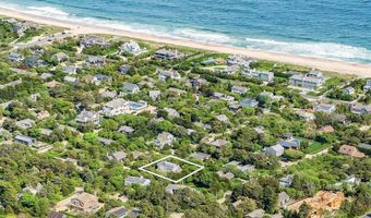 54 Gardiner Dr, Amagansett, NY 11930