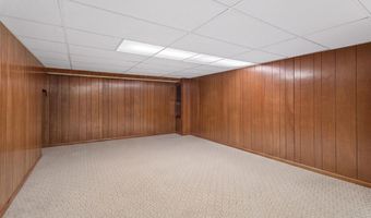 620 W SUNSET Ave, Appleton, WI 54911