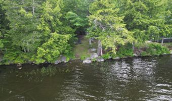 12 Beech Ridge Dr, Abbot, ME 04406