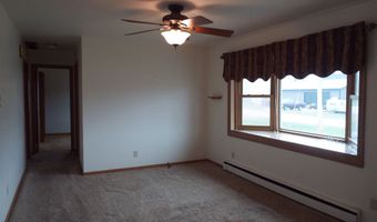 456 4th Ave, Ashton, IA 51232