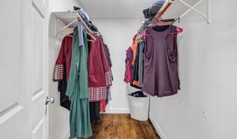 174 Rolling Meadow Dr, Bangor, ME 04401