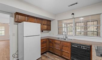 68 Cherokee Farms Rd, Beaufort, SC 29906