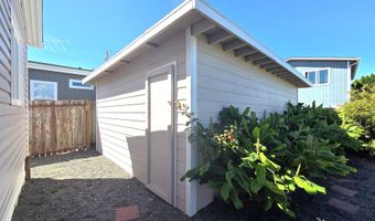 15889 SUNSET STRIP 102, Brookings, OR 97415