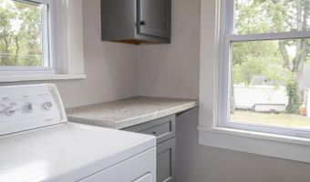 703 Johnson Ave, Ava, MO 65608