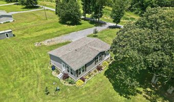 953 Briarwood Dr, Arab, AL 35016
