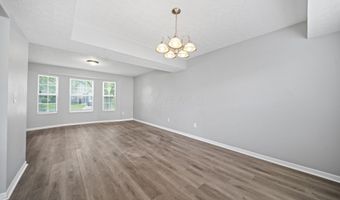 2839 Beal Dr, Columbus, OH 43232
