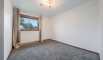 2725 S JACKSON St, Appleton, WI 54915