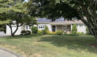 10 Lindgren Ter, Ansonia, CT 06401
