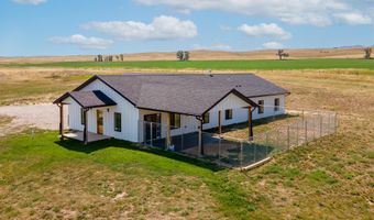 16 Peak View Dr, Buffalo, WY 82834