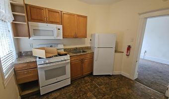 3818 Ventnor Ave, Atlantic City, NJ 08401