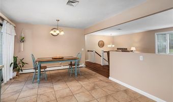 25 Manville Hill Rd, Cumberland, RI 02864