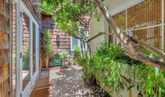 406 N Acacia Ave, Solana Beach, CA 92075