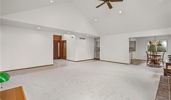 7236 Bluebill St, Algonac, MI 48001