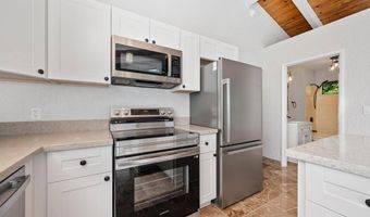 87-3205 Guava Rd, Captain Cook, HI 96704