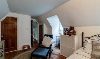 407 N TULPEHOCKEN Rd, Reading, PA 19601